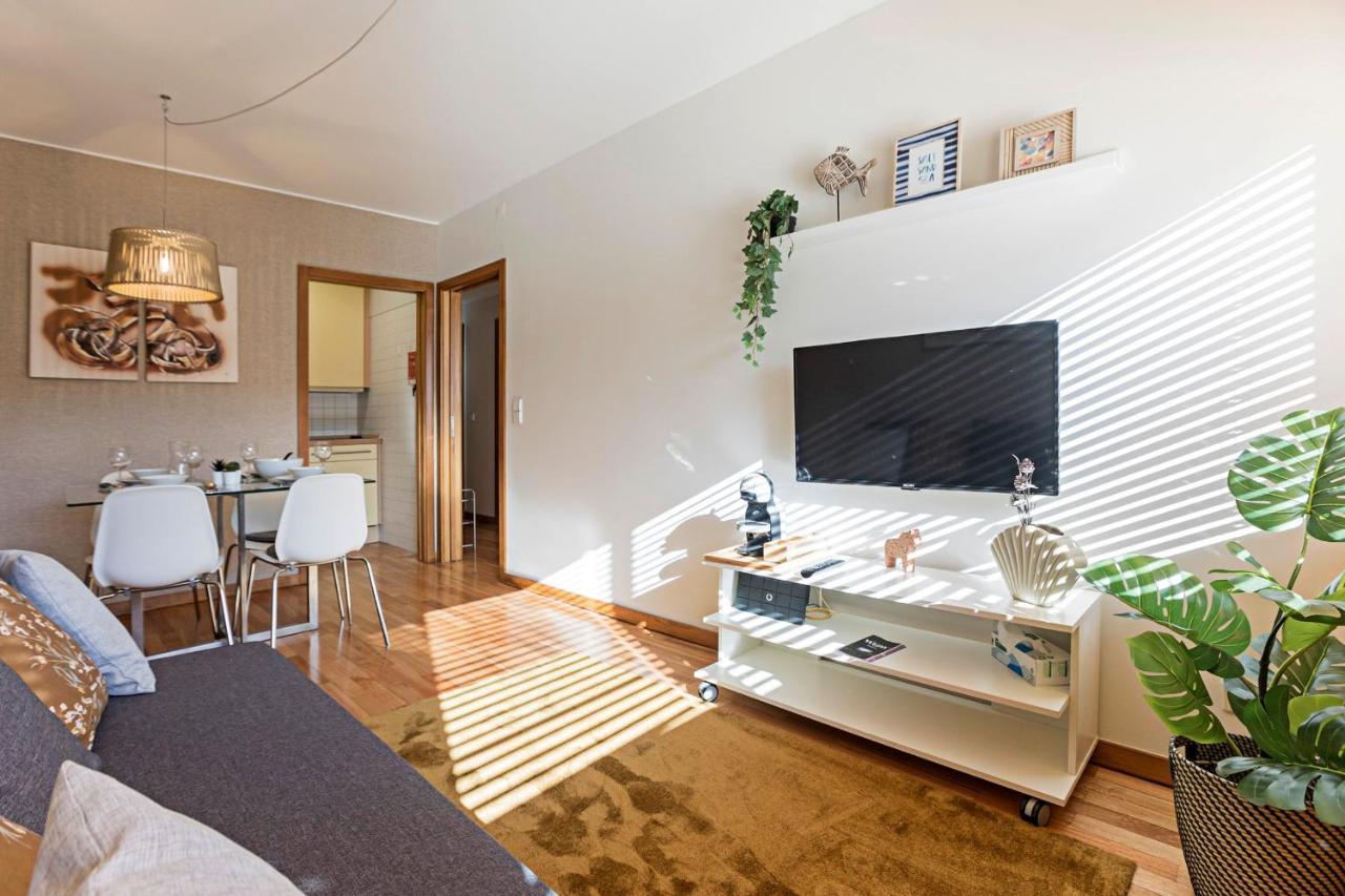 Cozy Flat in Foz by LovelyStay Porto Kültér fotó